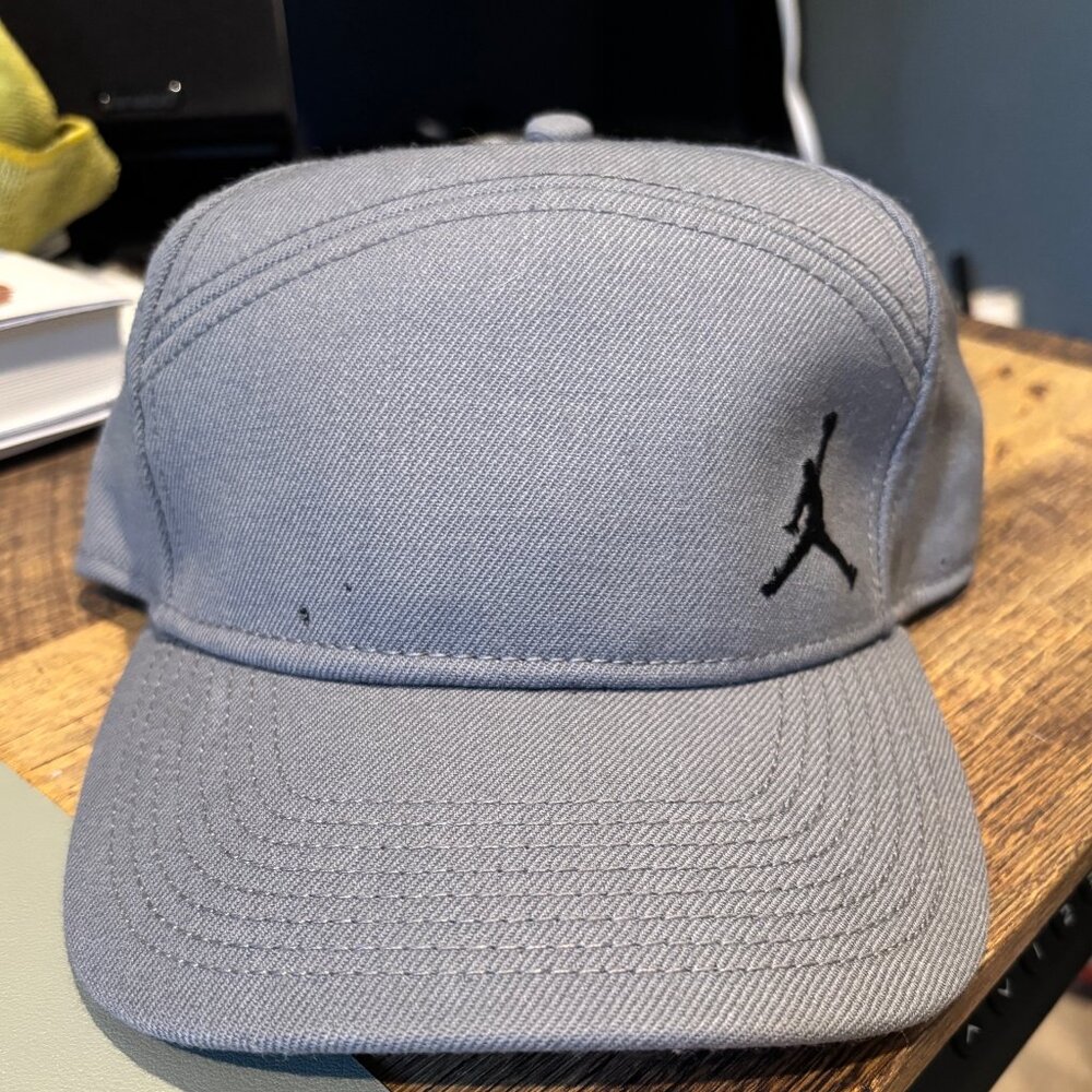 Michael Jordan Nike Jumpman gray panel adjustable hat cap